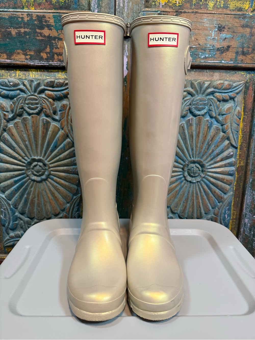 Tall Hunter rain boots gold iridescent 9